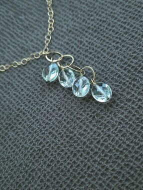 Gold💛 Necklace With Green💚 Amethyst Gemstones💎 - NWOT